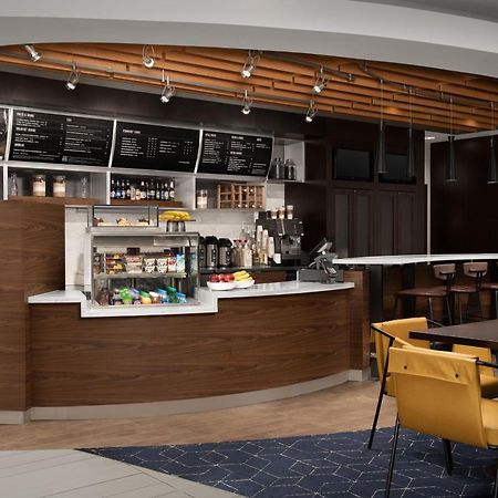 מלון Courtyard By Marriott Syracuse Downtown At Armory Square מראה חיצוני תמונה