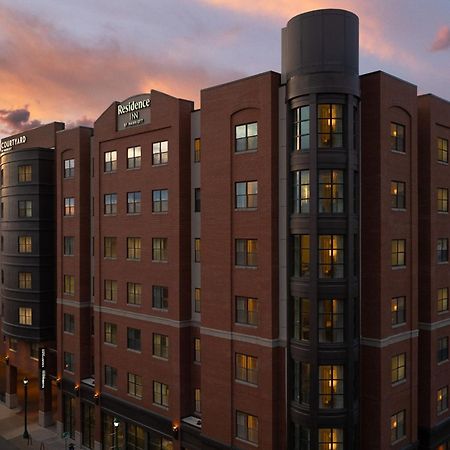 מלון Courtyard By Marriott Syracuse Downtown At Armory Square מראה חיצוני תמונה