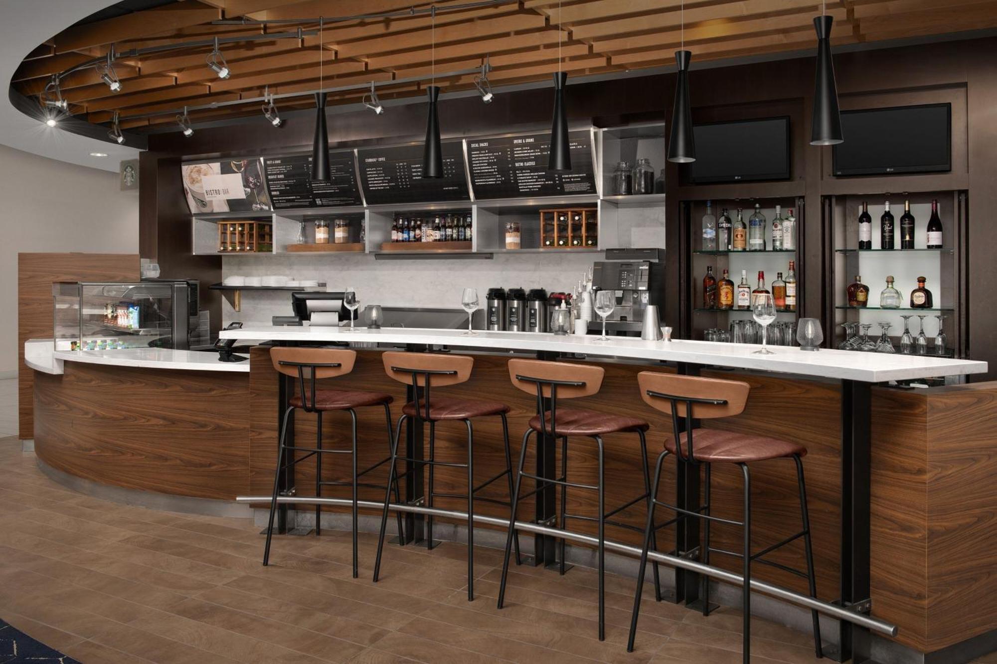 מלון Courtyard By Marriott Syracuse Downtown At Armory Square מראה חיצוני תמונה