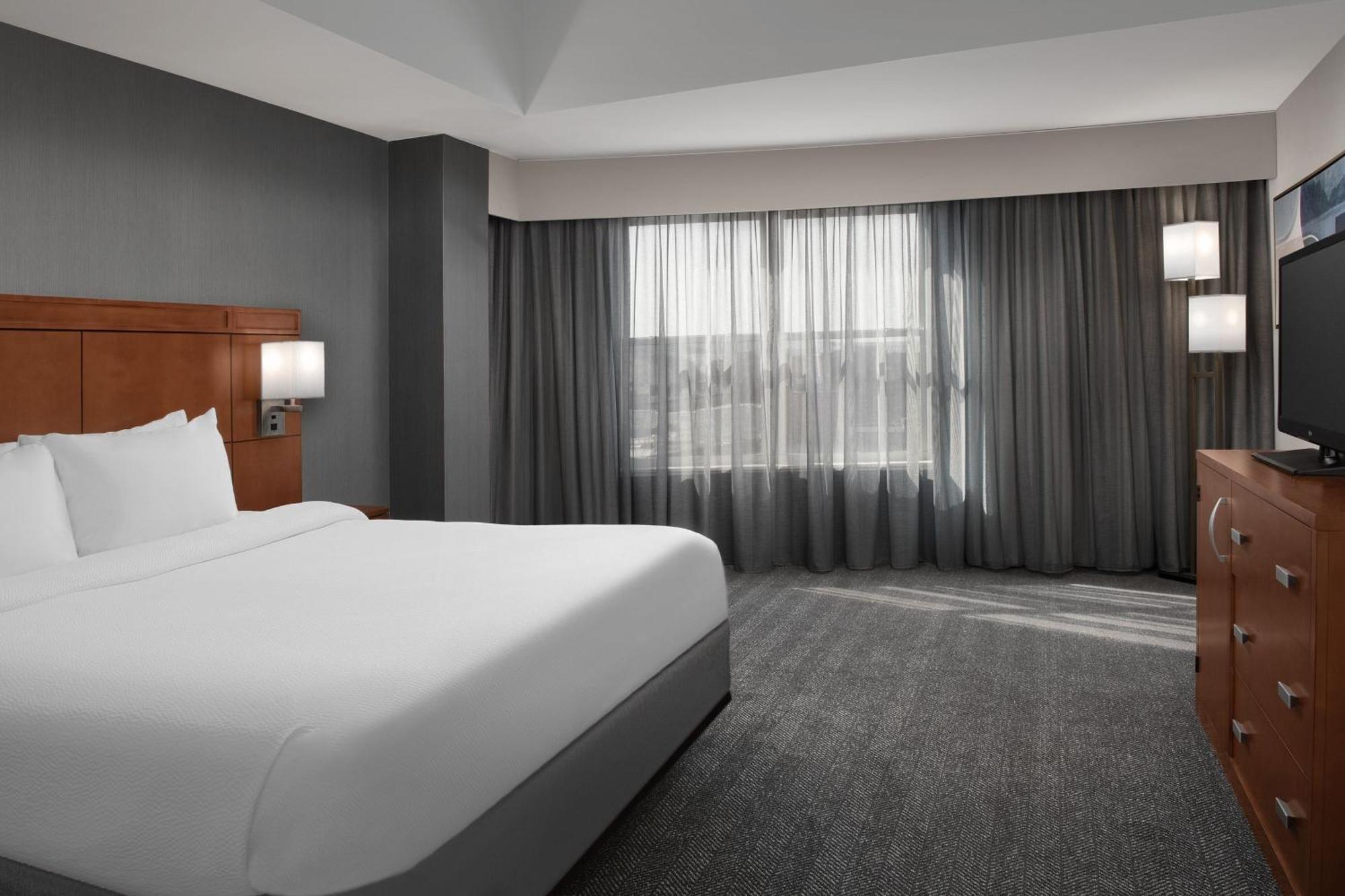 מלון Courtyard By Marriott Syracuse Downtown At Armory Square מראה חיצוני תמונה