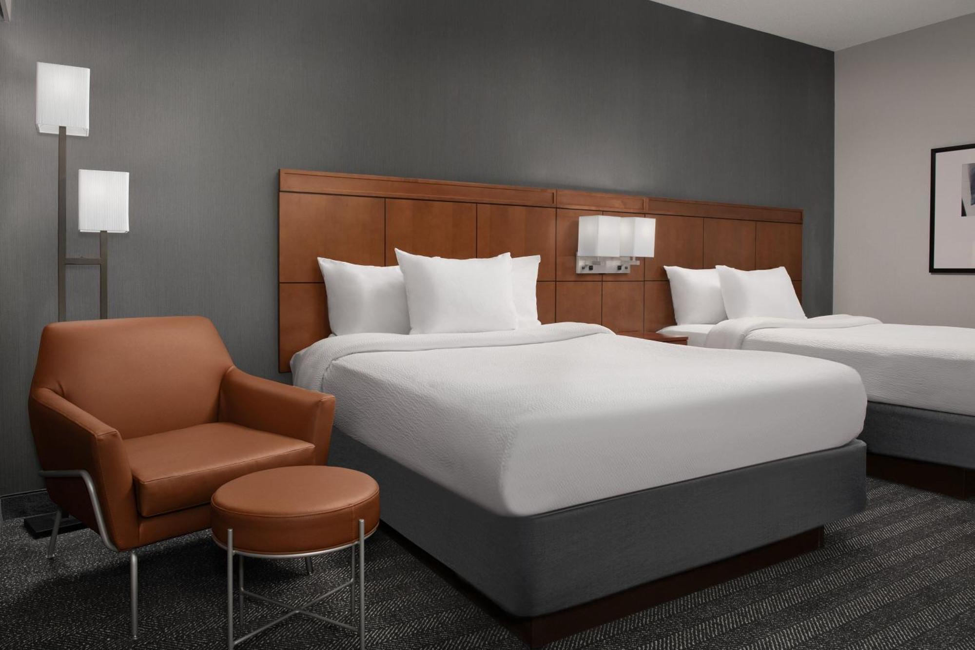 מלון Courtyard By Marriott Syracuse Downtown At Armory Square מראה חיצוני תמונה