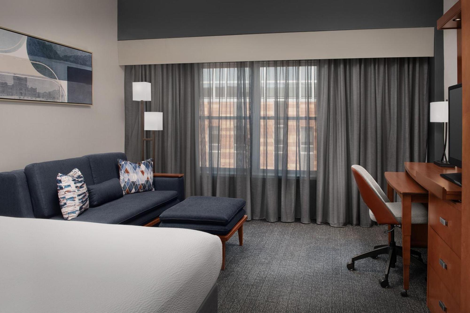 מלון Courtyard By Marriott Syracuse Downtown At Armory Square מראה חיצוני תמונה
