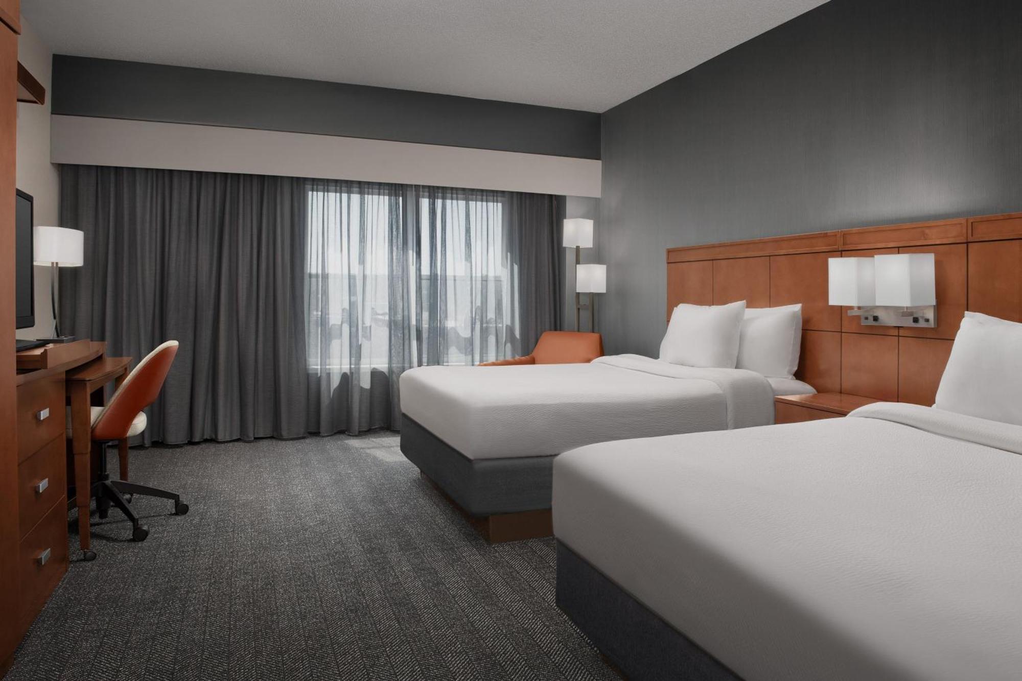 מלון Courtyard By Marriott Syracuse Downtown At Armory Square מראה חיצוני תמונה