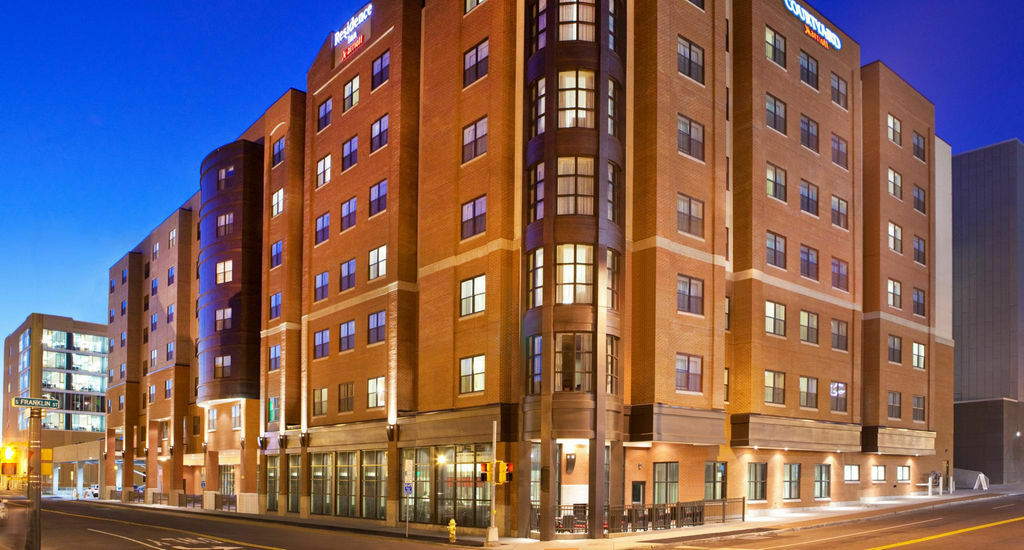 מלון Courtyard By Marriott Syracuse Downtown At Armory Square מראה חיצוני תמונה